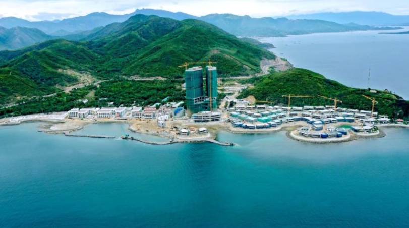 Khánh Hòa công bố giá đất thương mại dịch vụ, Chủ tịch tỉnh yêu cầu xử lý dứt điểm 246 dự án tồn đọng